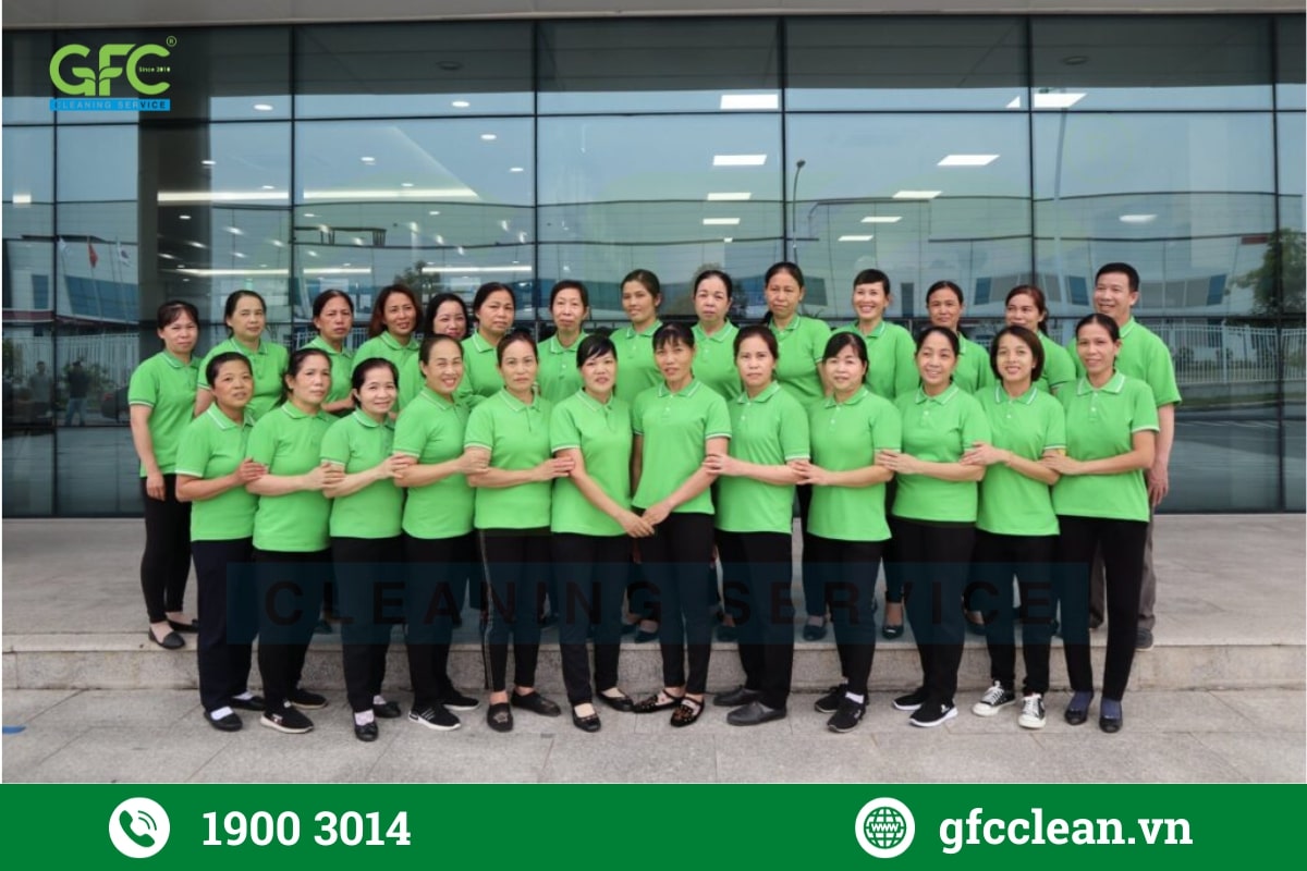 Đội ngũ nhân viên tạp vụ có nhiều năm kinh nghiệm và kiến thức chuyên môn cao cua GFC Clean 